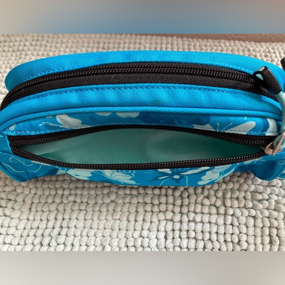 REI Blue and Teal Butterfly Cosmetic Bag EUC - Picture 3 of 8
